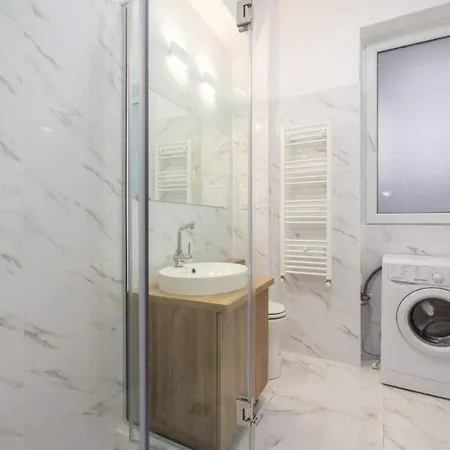 Panaromic View Penthouse In The Heart Of Bucharest
