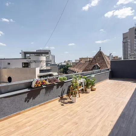 Panaromic View Penthouse In The Heart Of Apartamento Bucareste