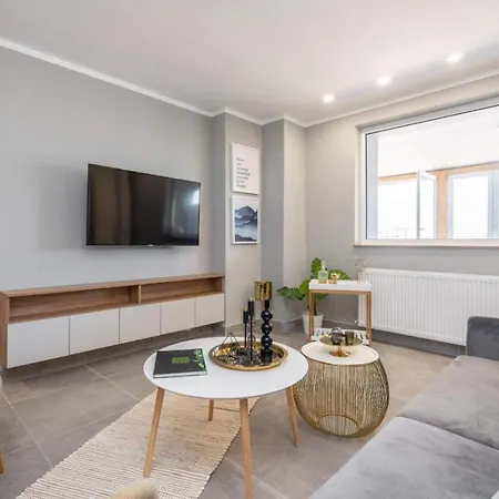 Panaromic View Penthouse In The Heart Of